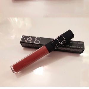 Nars lip gloss (shade: aragon)